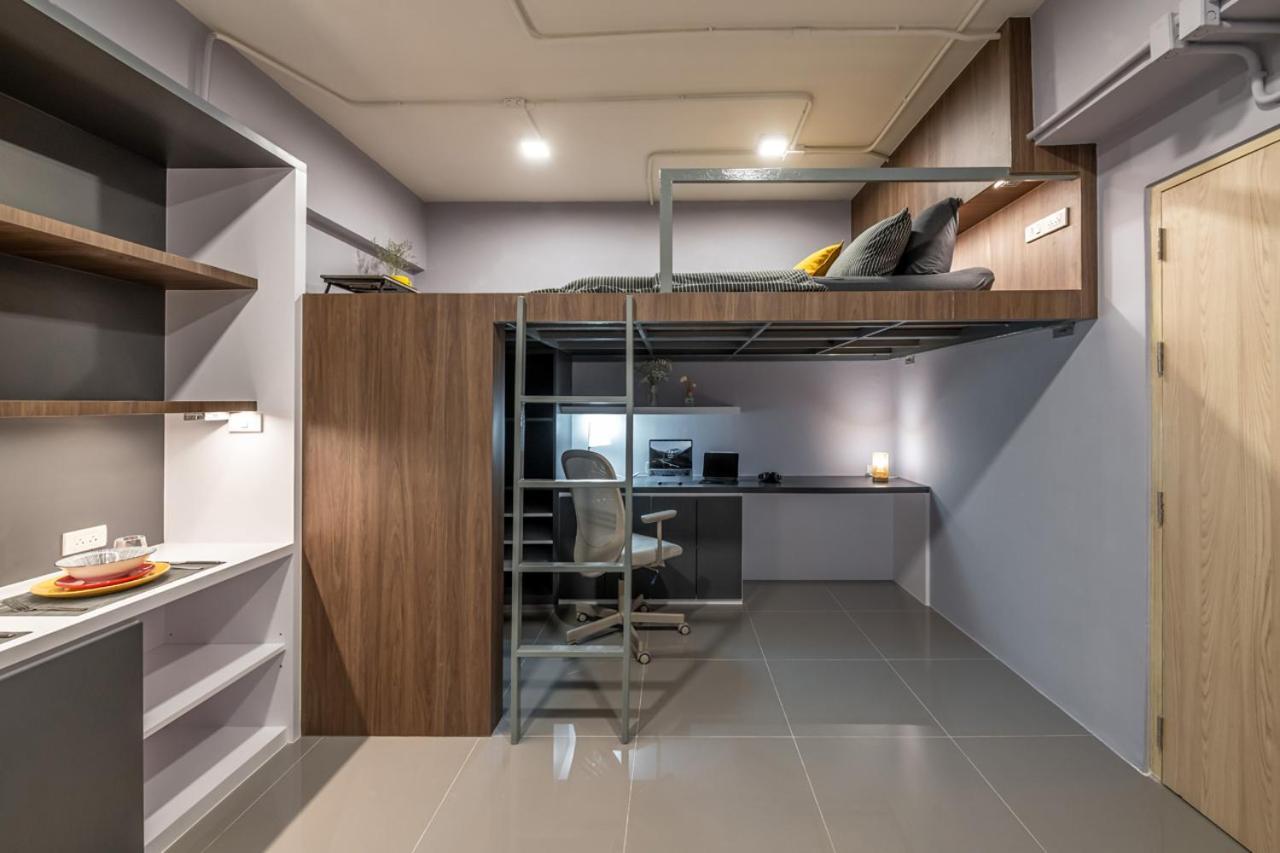 C2 Stay Phayathai Бангкок Экстерьер фото
